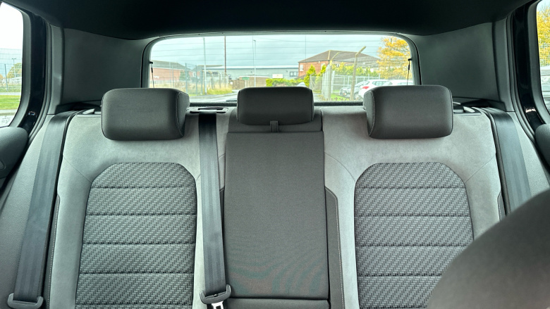 Volkswagen Golf 1.5 TSI EVO 150 R-Line 5dr DSG Petrol Hatchback